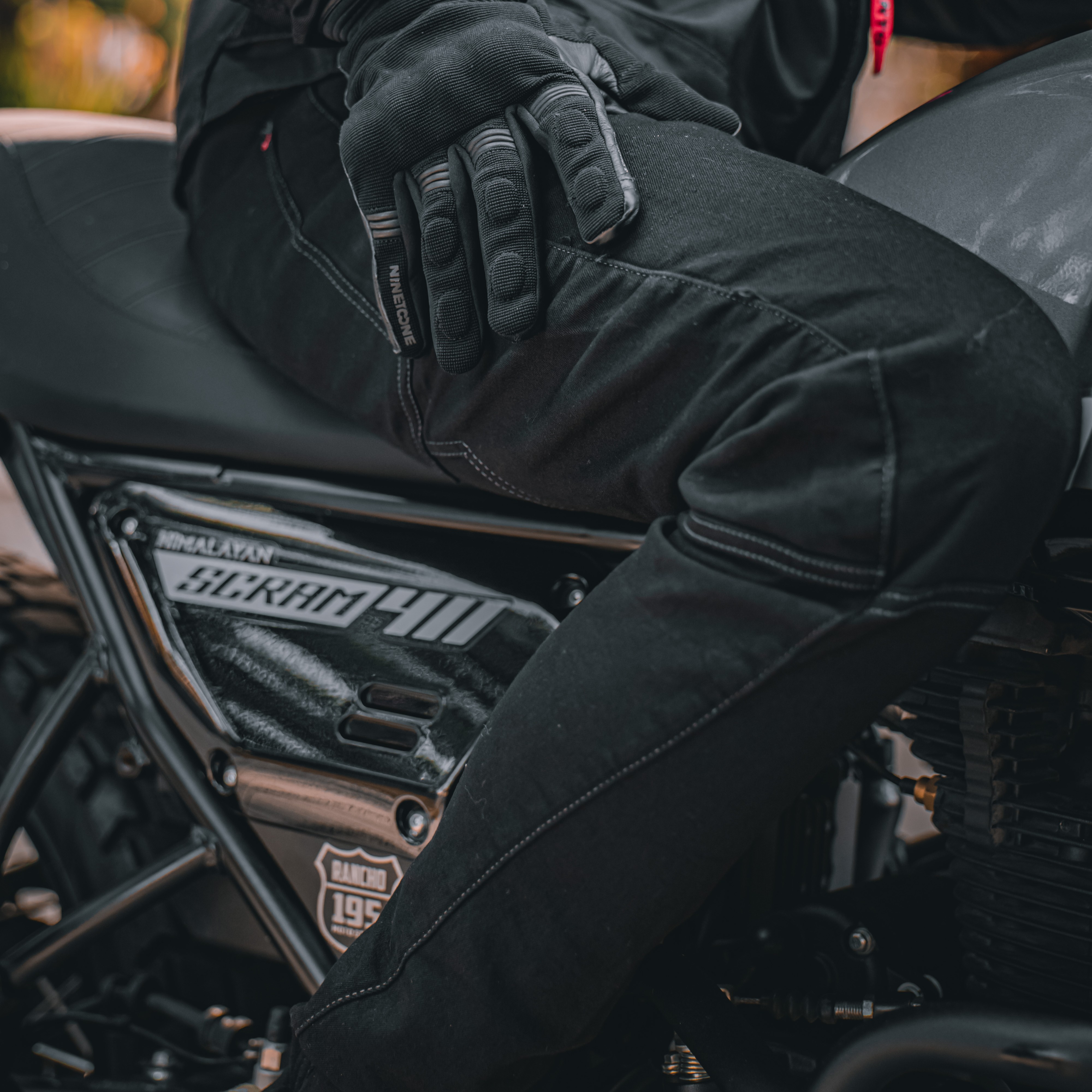 Pantalón NTO Denim 250Cc Hombre Negro